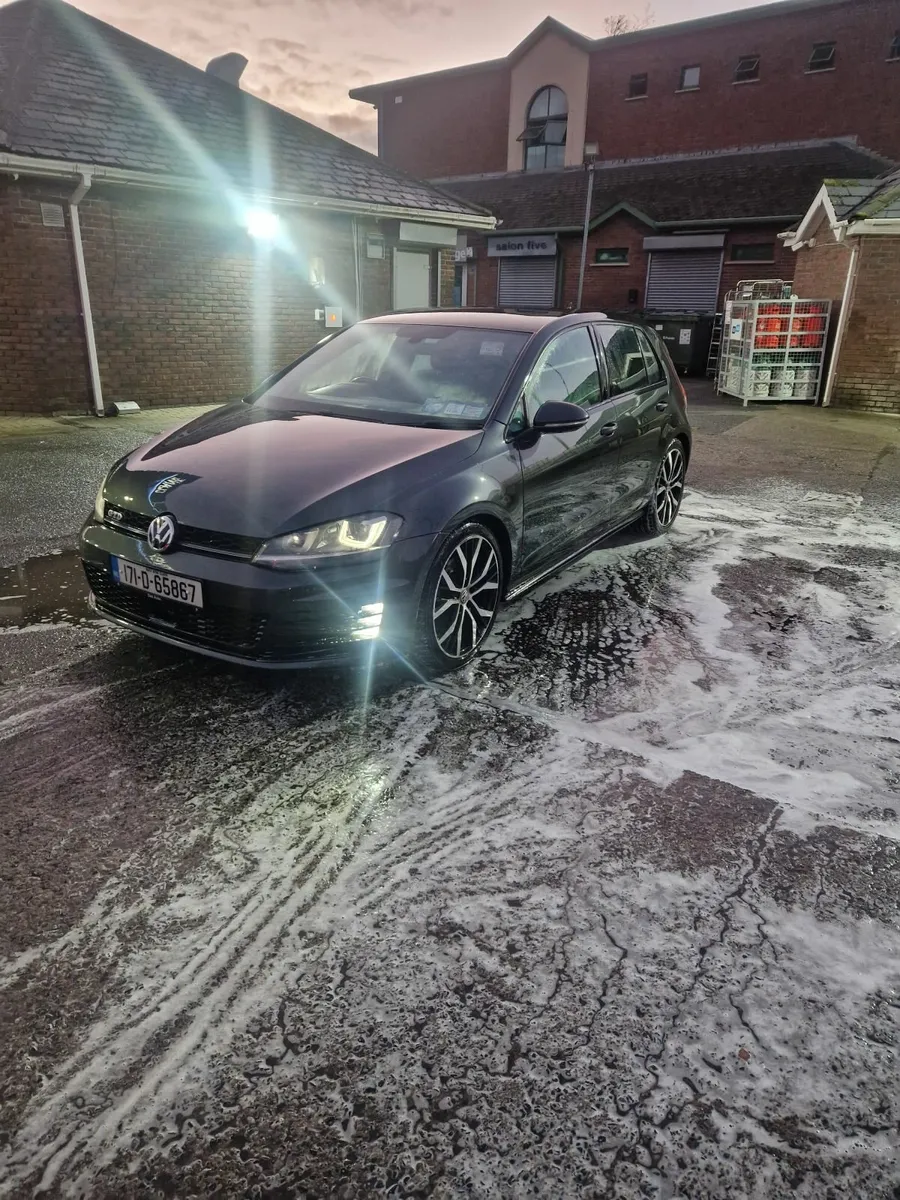 Volkswagen Golf GTD DSG - Image 1