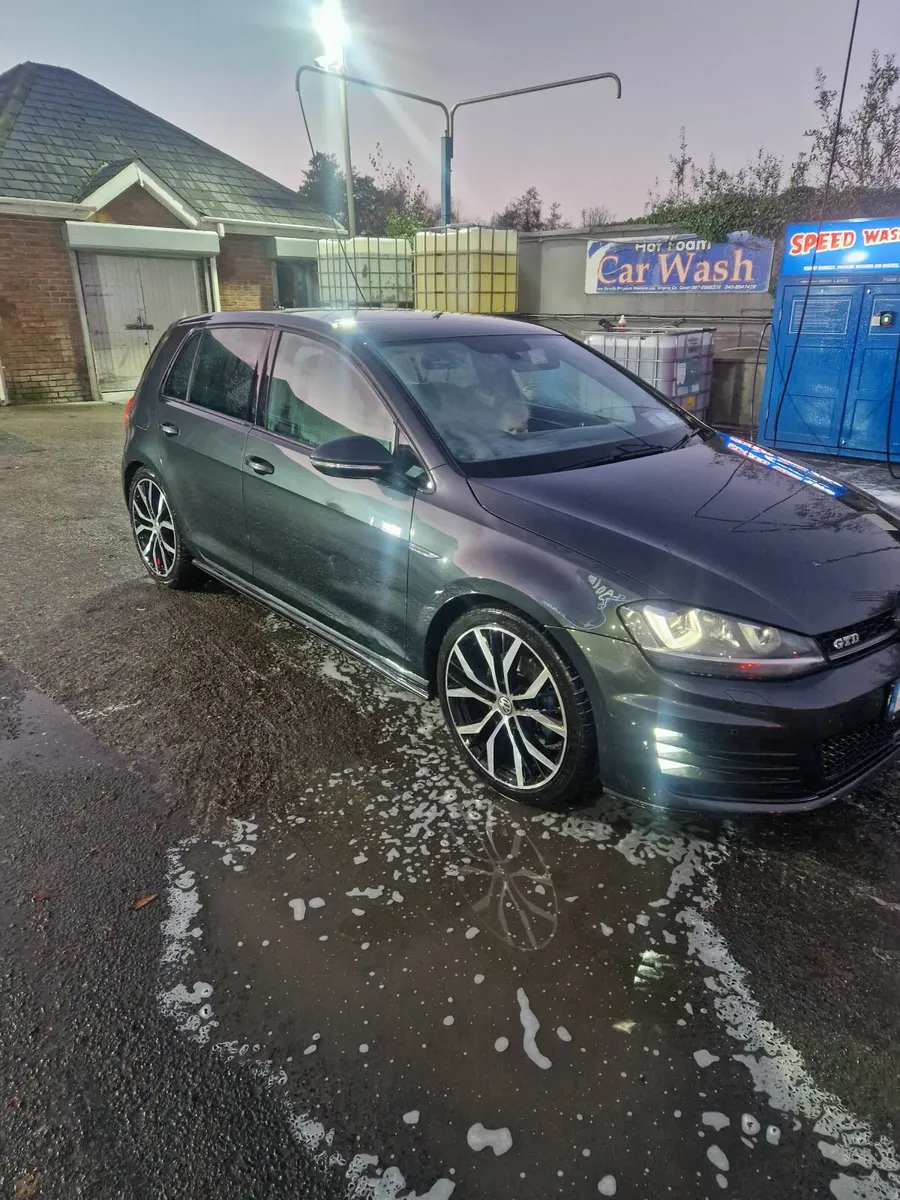Volkswagen Golf GTD DSG - Image 3