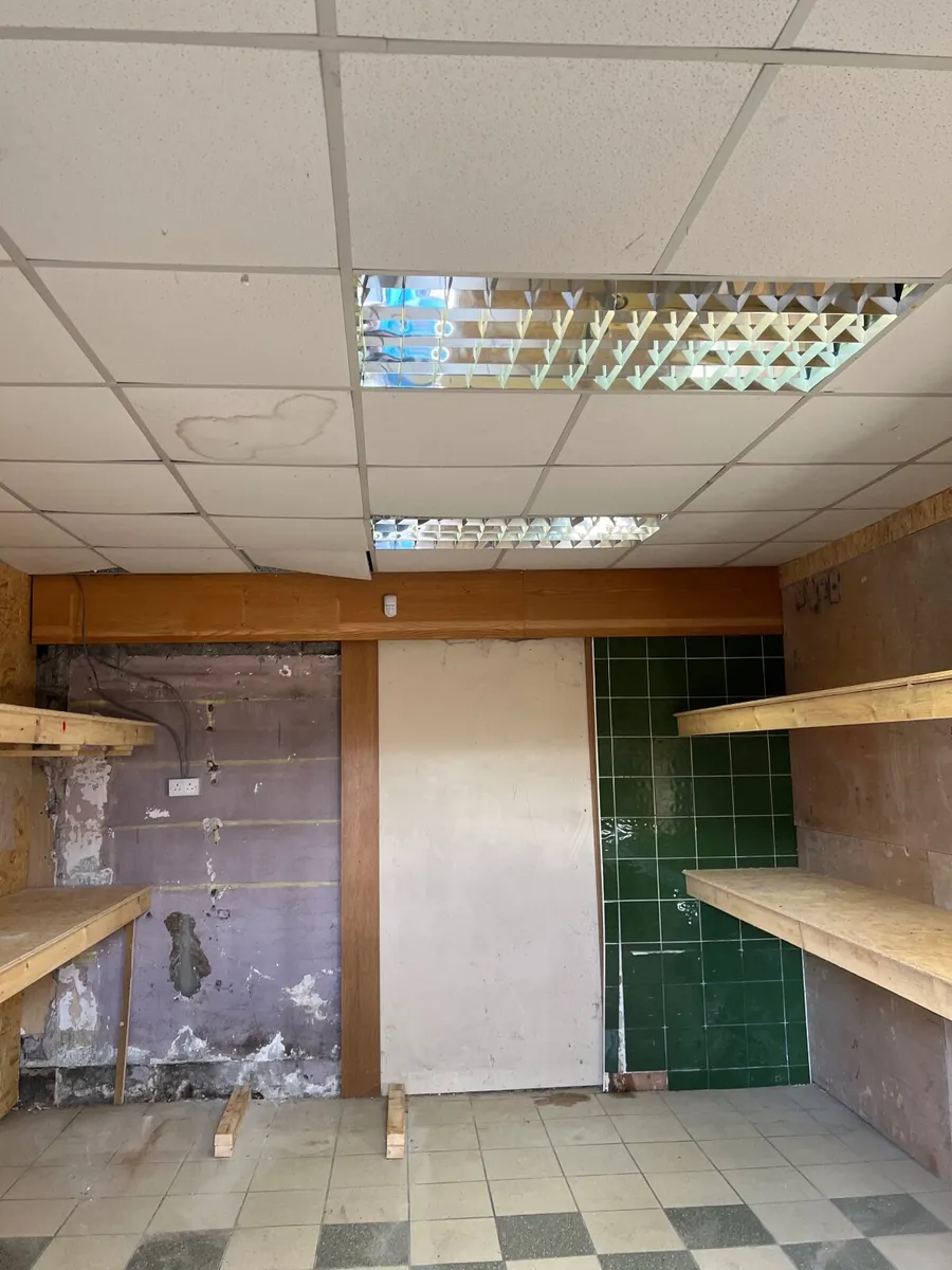 Storage unit - Image 2