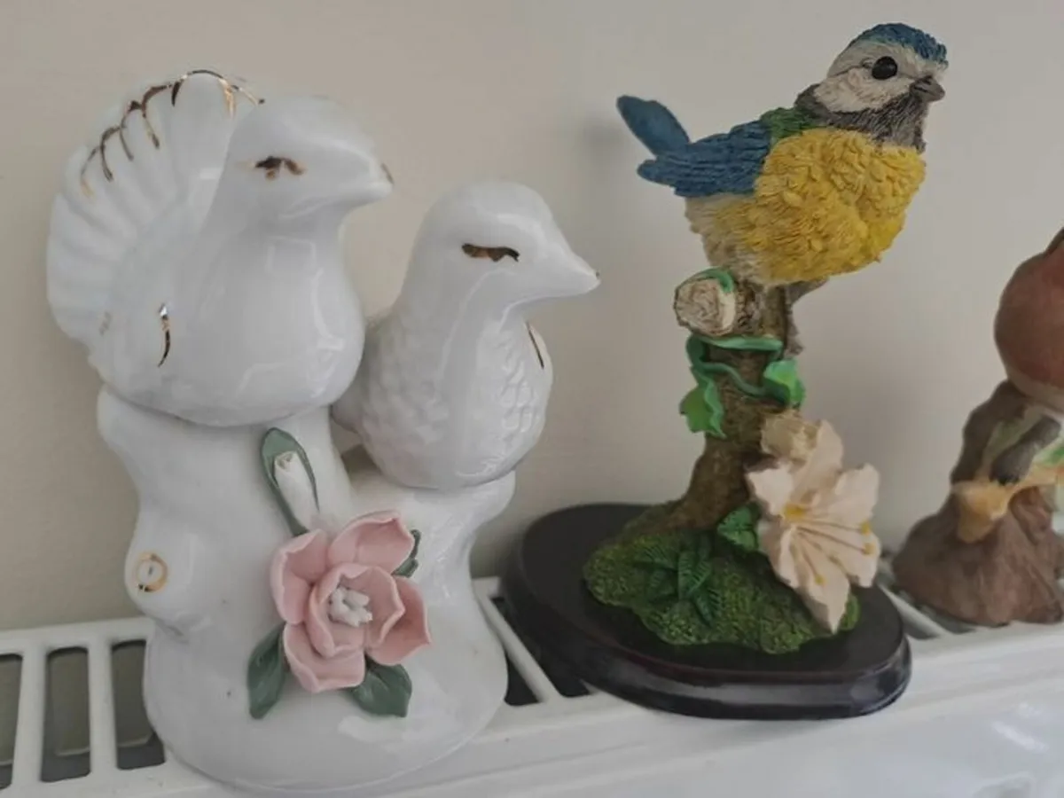 3 bird Figurines - Image 3
