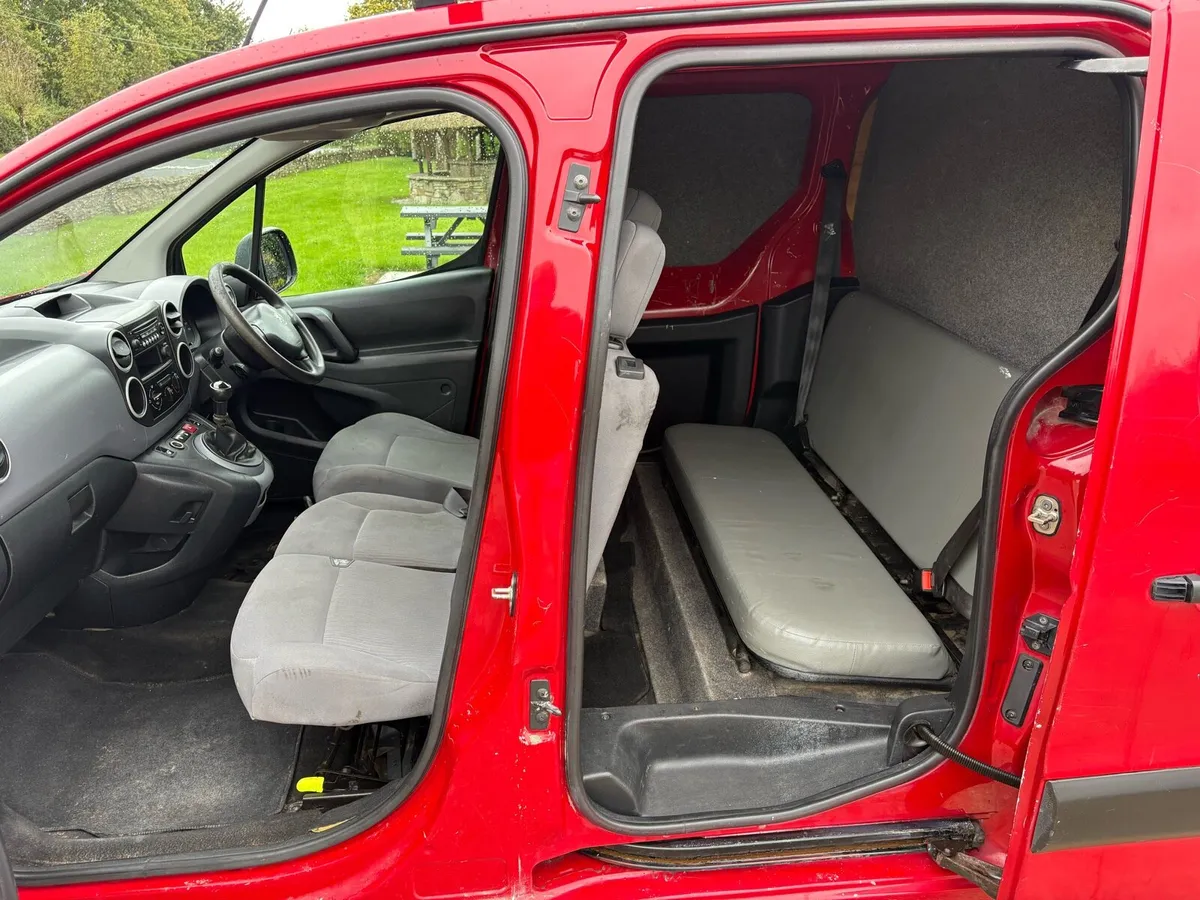 Peugeot Partner Crew Cab - Image 1