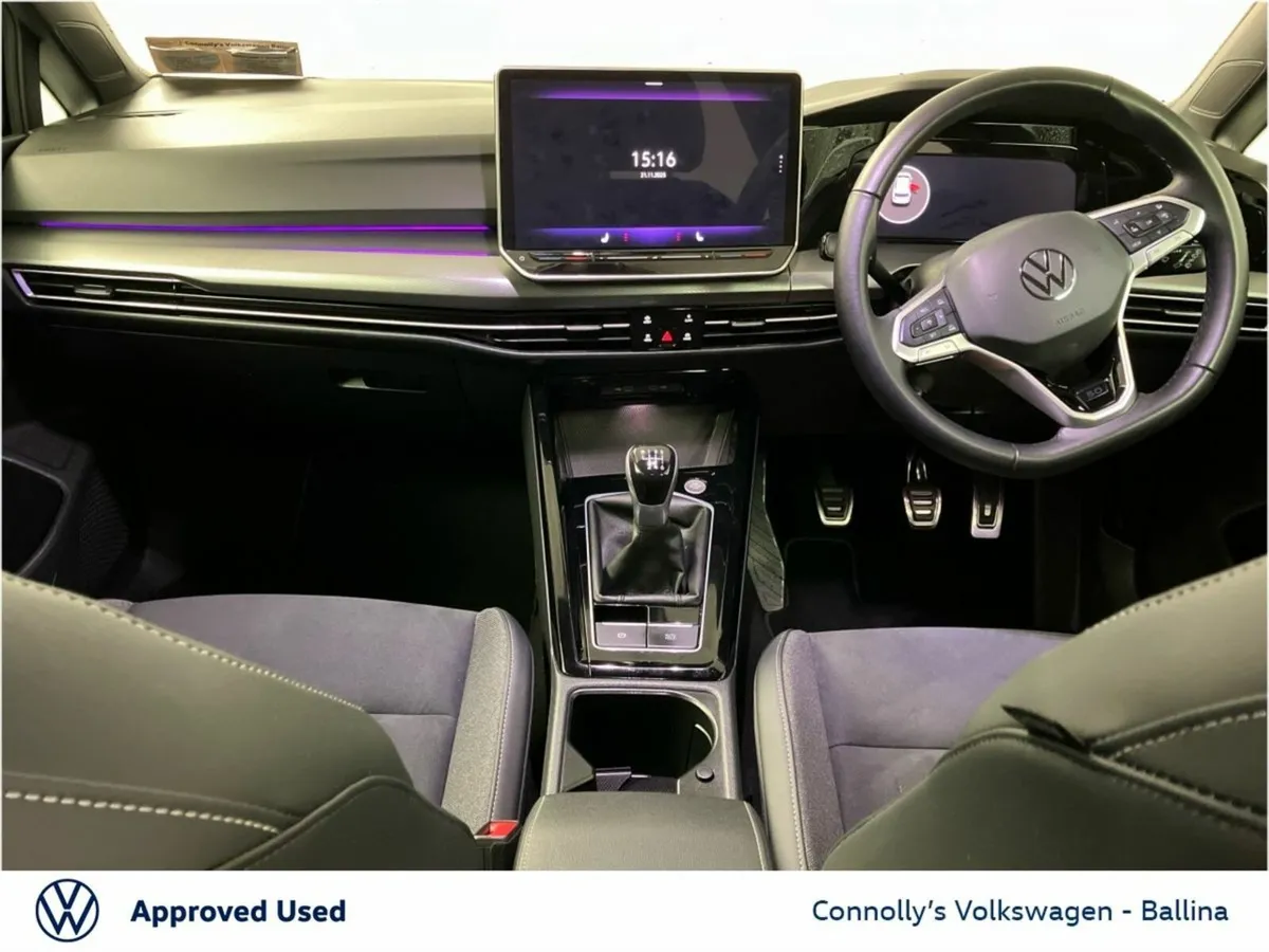 Volkswagen Golf GOLF 50 YEARS 2.0 TDI 115HP - Image 2