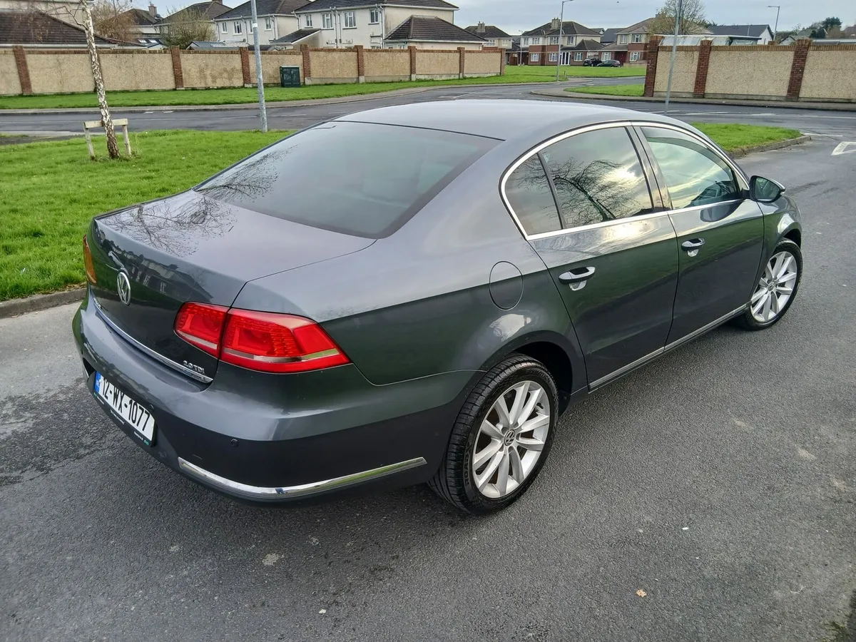 2012 Volkswagen Passat Highline Nct Tax - Image 4