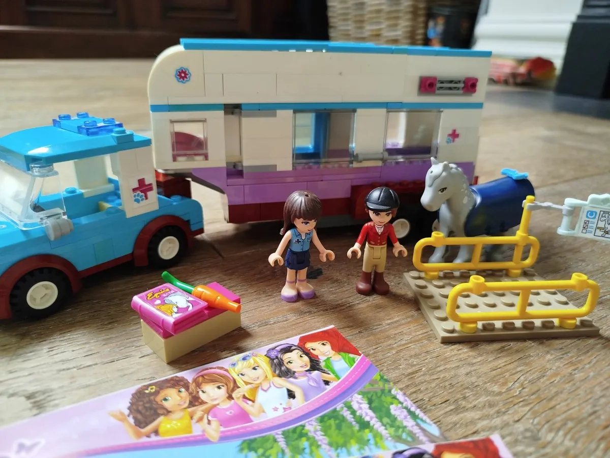 Lego friends - Image 2