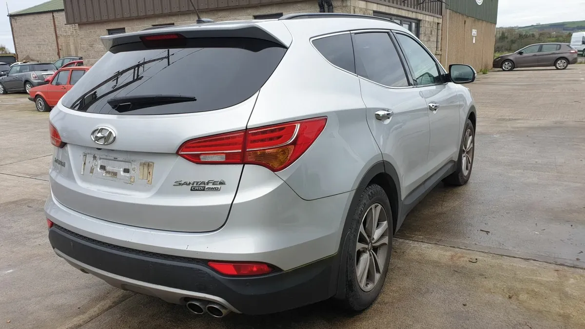 *For parts* Hyundai Santa Fe, 2.2 dsl auto (2015) - Image 2