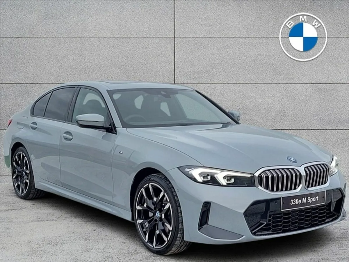 BMW 3-Series 330e M Sport - Image 1
