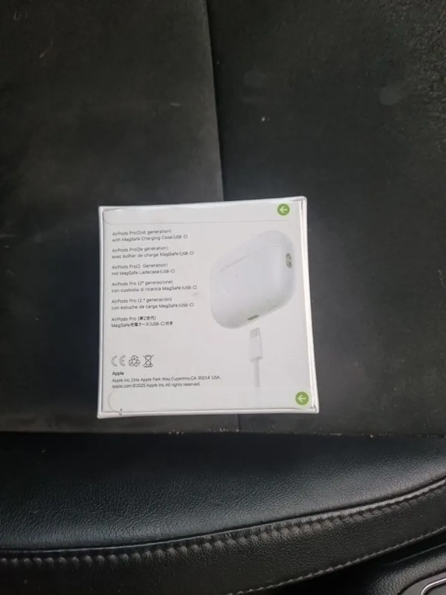 Apple AirPods Pro Gen 2 - Image 3