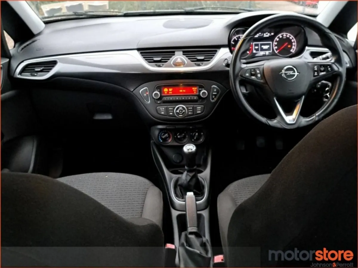 Opel Corsa 1.4i petrol 90hp SC - Image 4