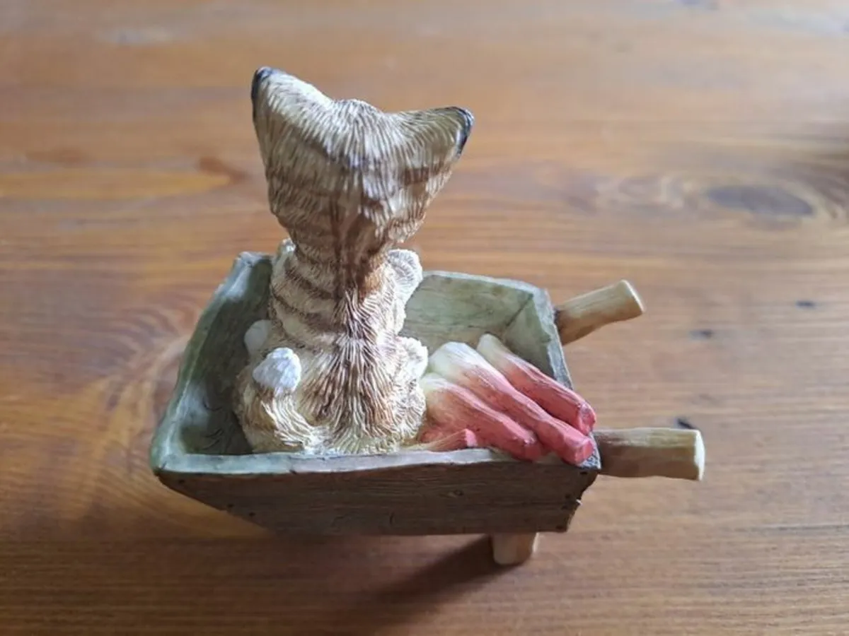 Kitten Tales Figurine 1999 - Image 3