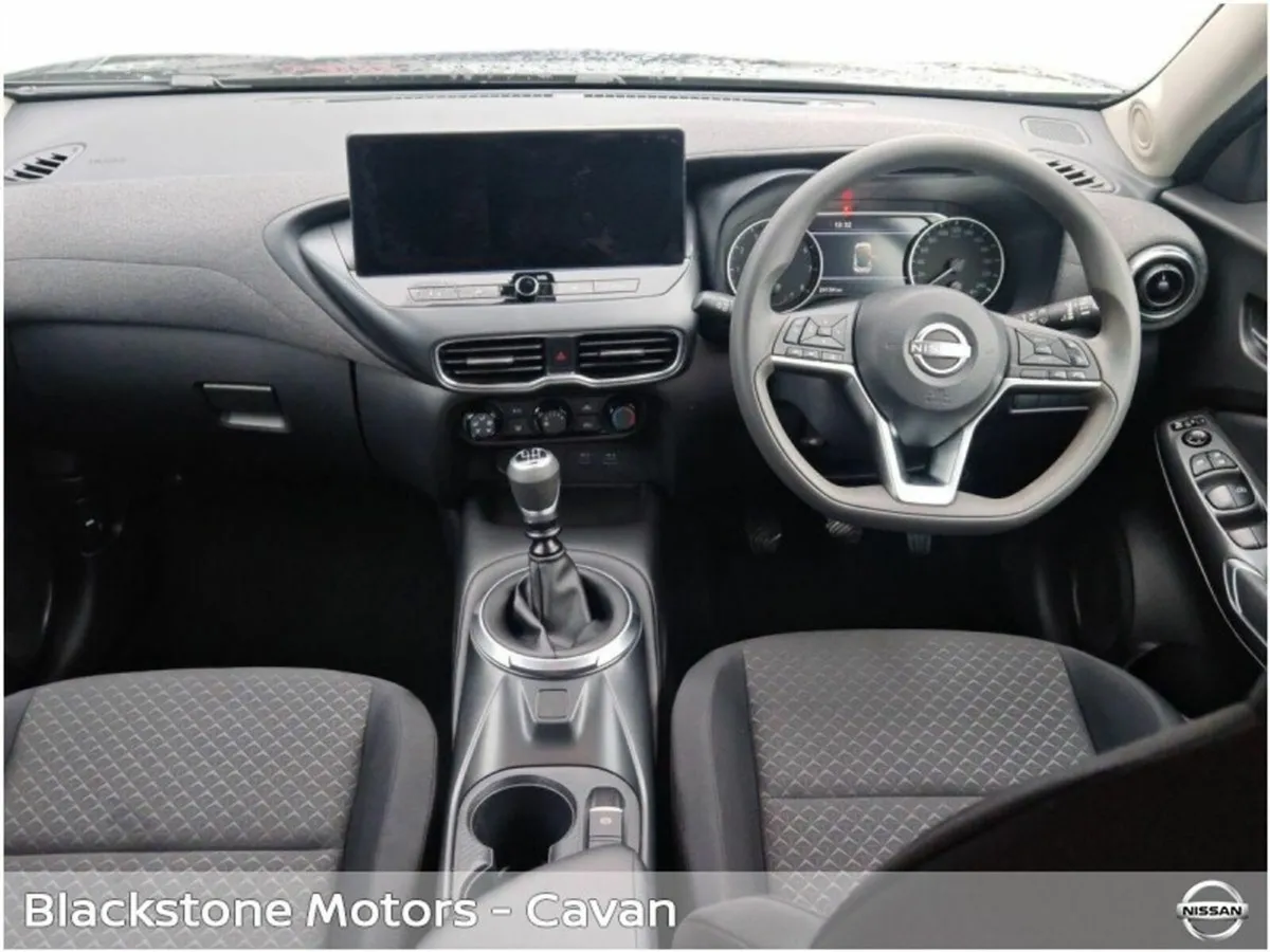 Nissan Juke 1.0T PET 2WD SV - Image 2