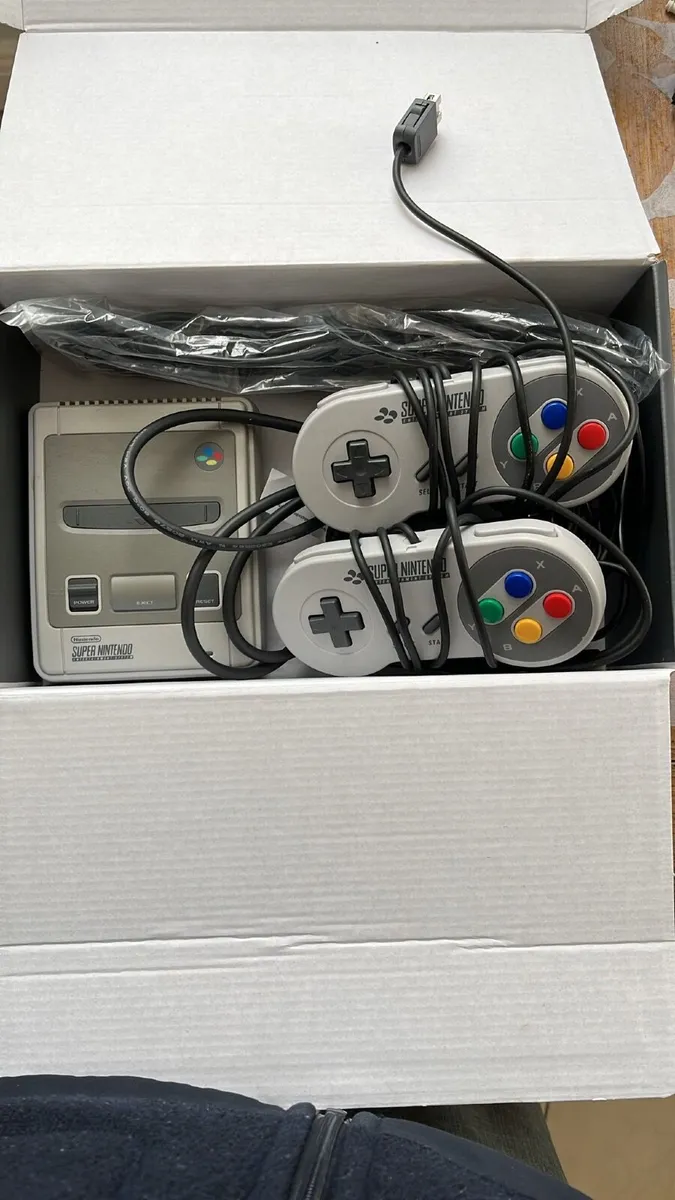 Super Nintendo Classic Mini - Image 1