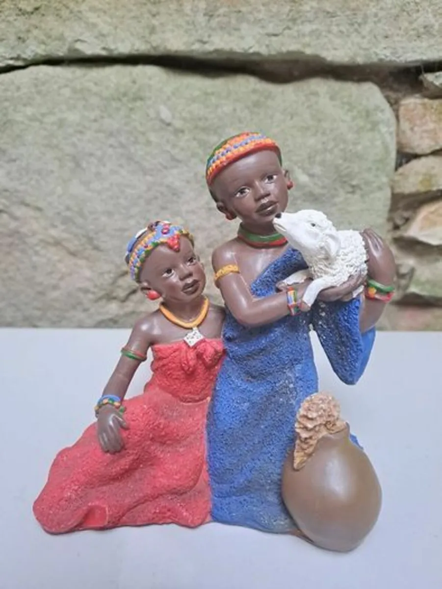 Massai Figurine Tanzania - Image 1