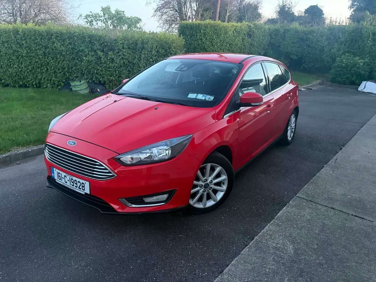 Ford Focus - Image 1