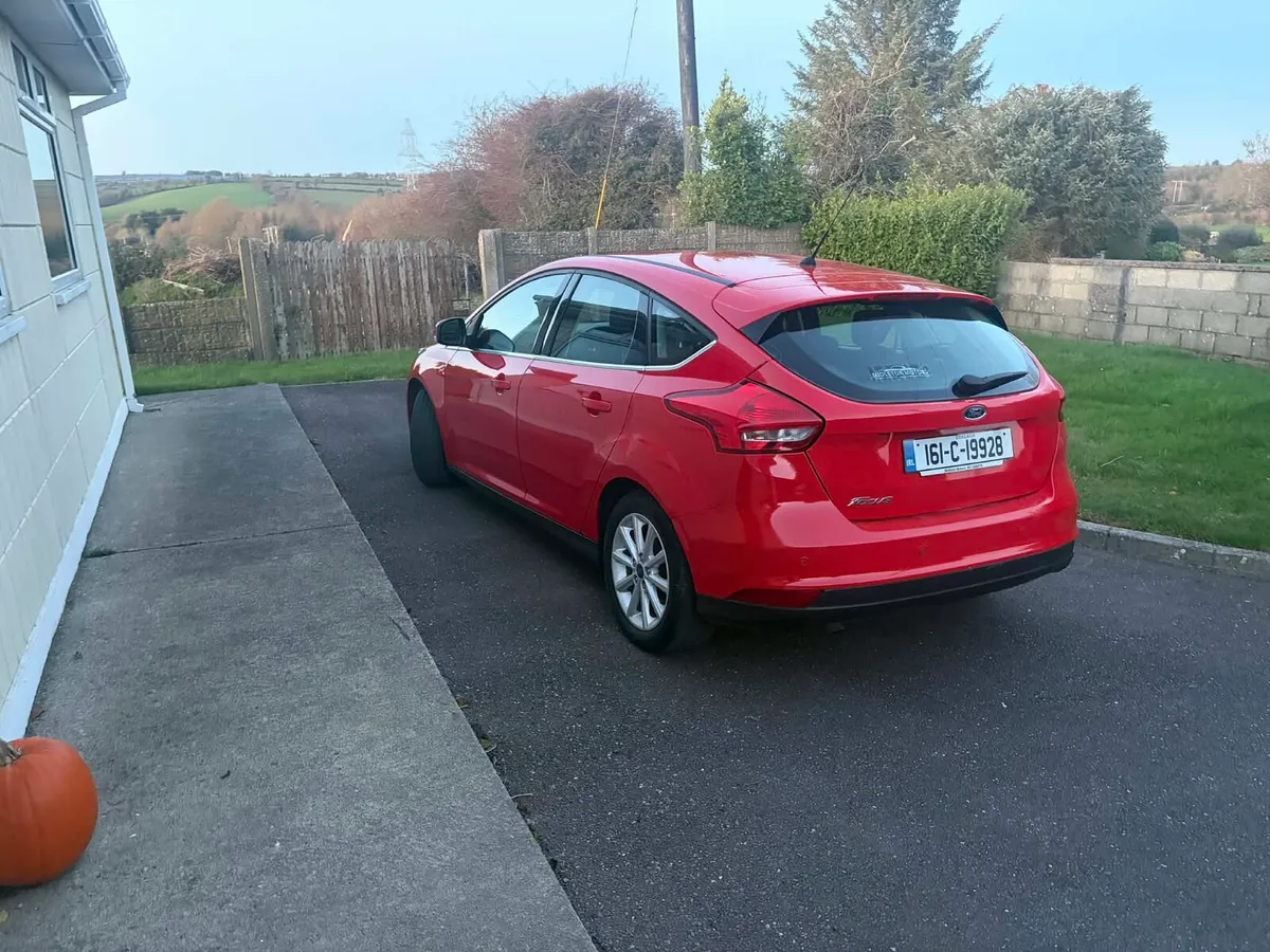 Ford Focus - Image 4