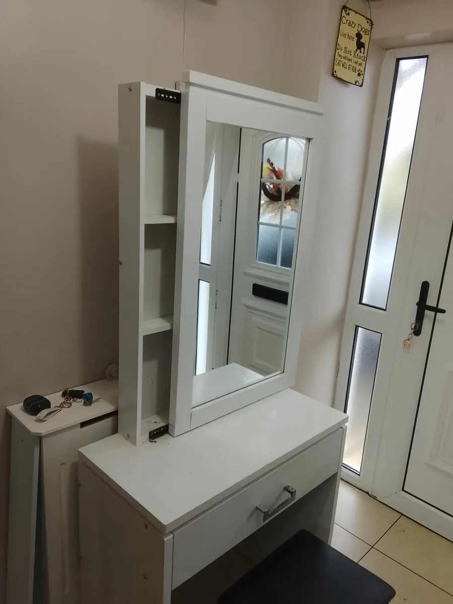 Denise Murray - Image 3