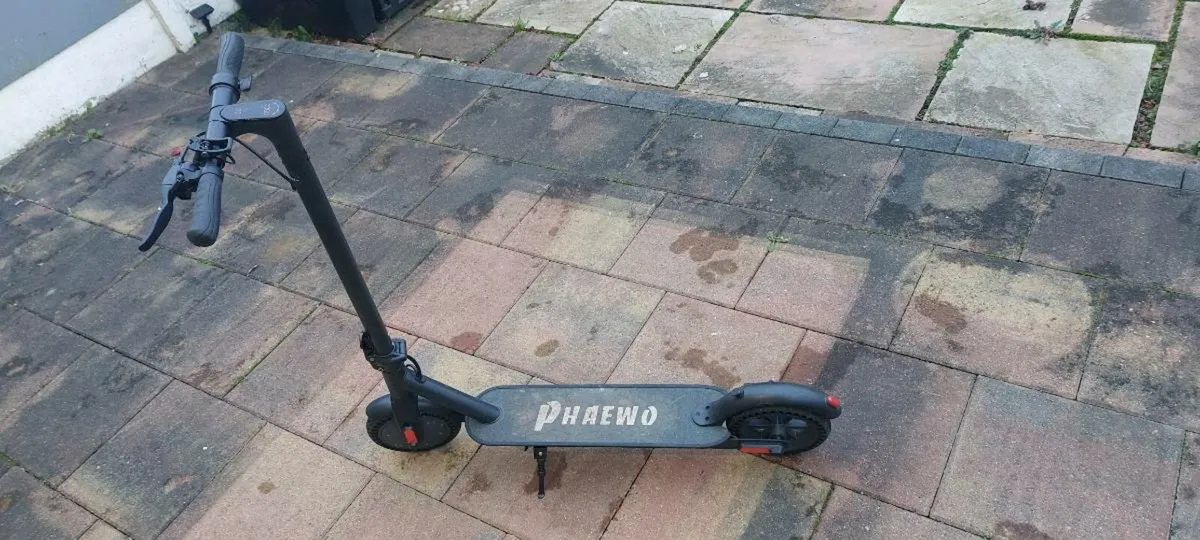Electric Scooter - Image 1