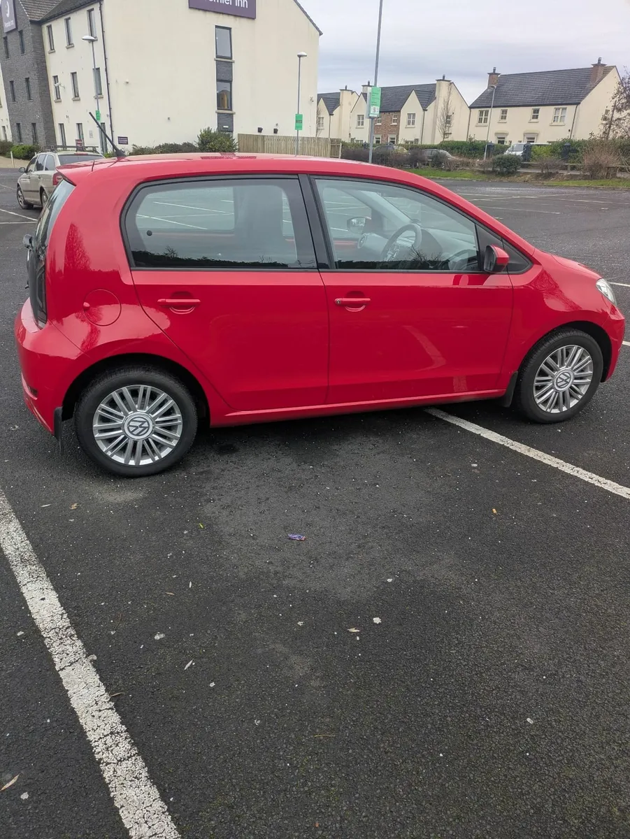 Volkswagen up! 2016 - Image 3