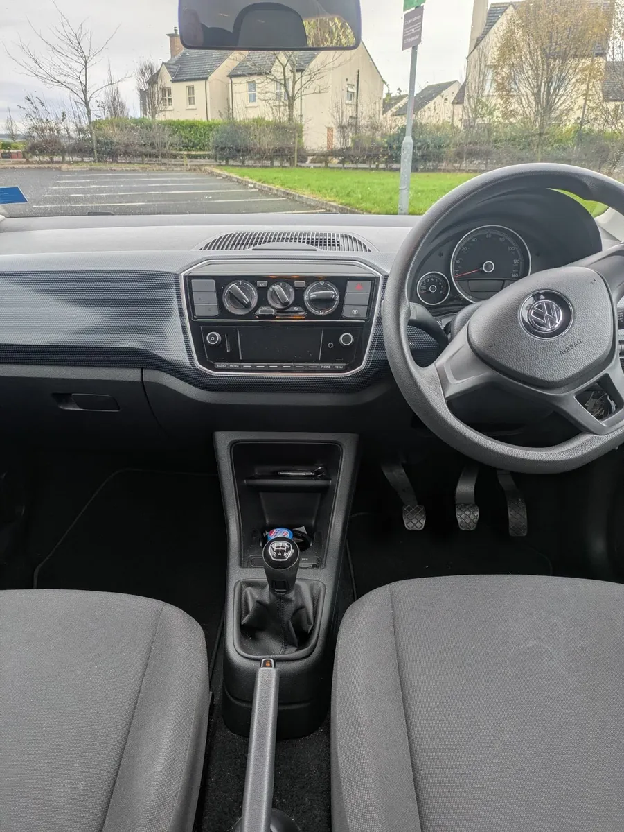 Volkswagen up! 2016 - Image 4