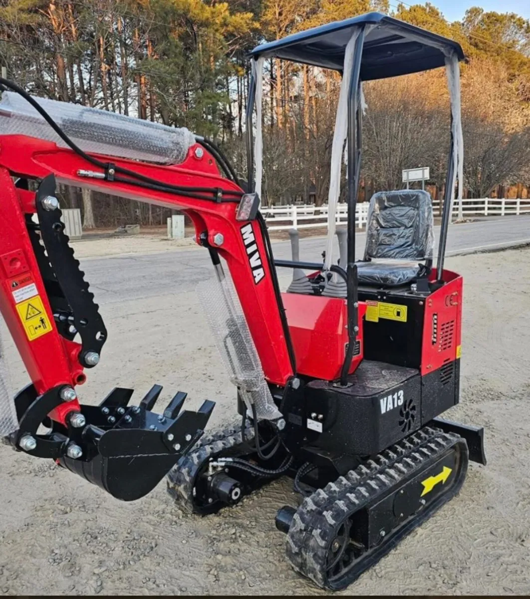 Miva VA 13 mini micro Digger Unused - Image 3