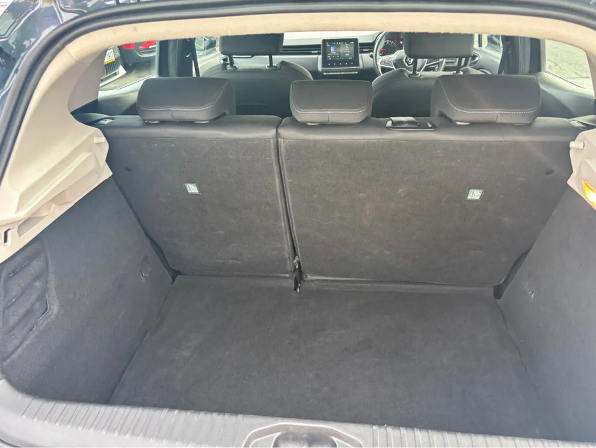 Renault Clio DYNAMIQUE TCE 90 MY21.5 5 5DR - Image 3