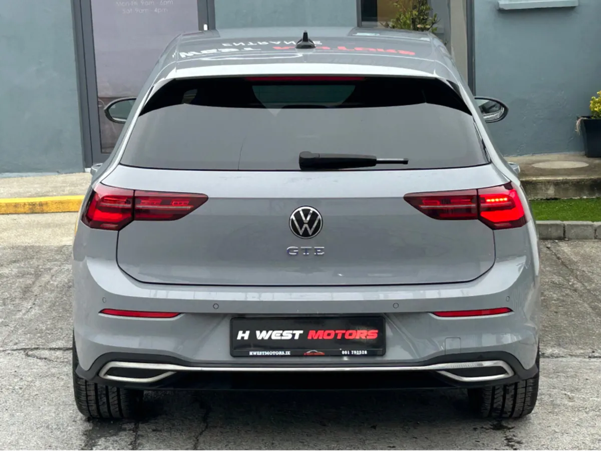 Volkswagen Golf GTE S-A DSG - Image 3