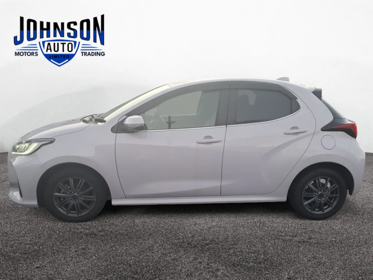 Toyota Yaris 1.5 Petrol Auto - Image 2