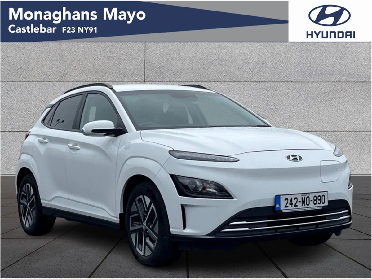 Hyundai KONA PREMIUM 39 5DR AUTO - Image 1