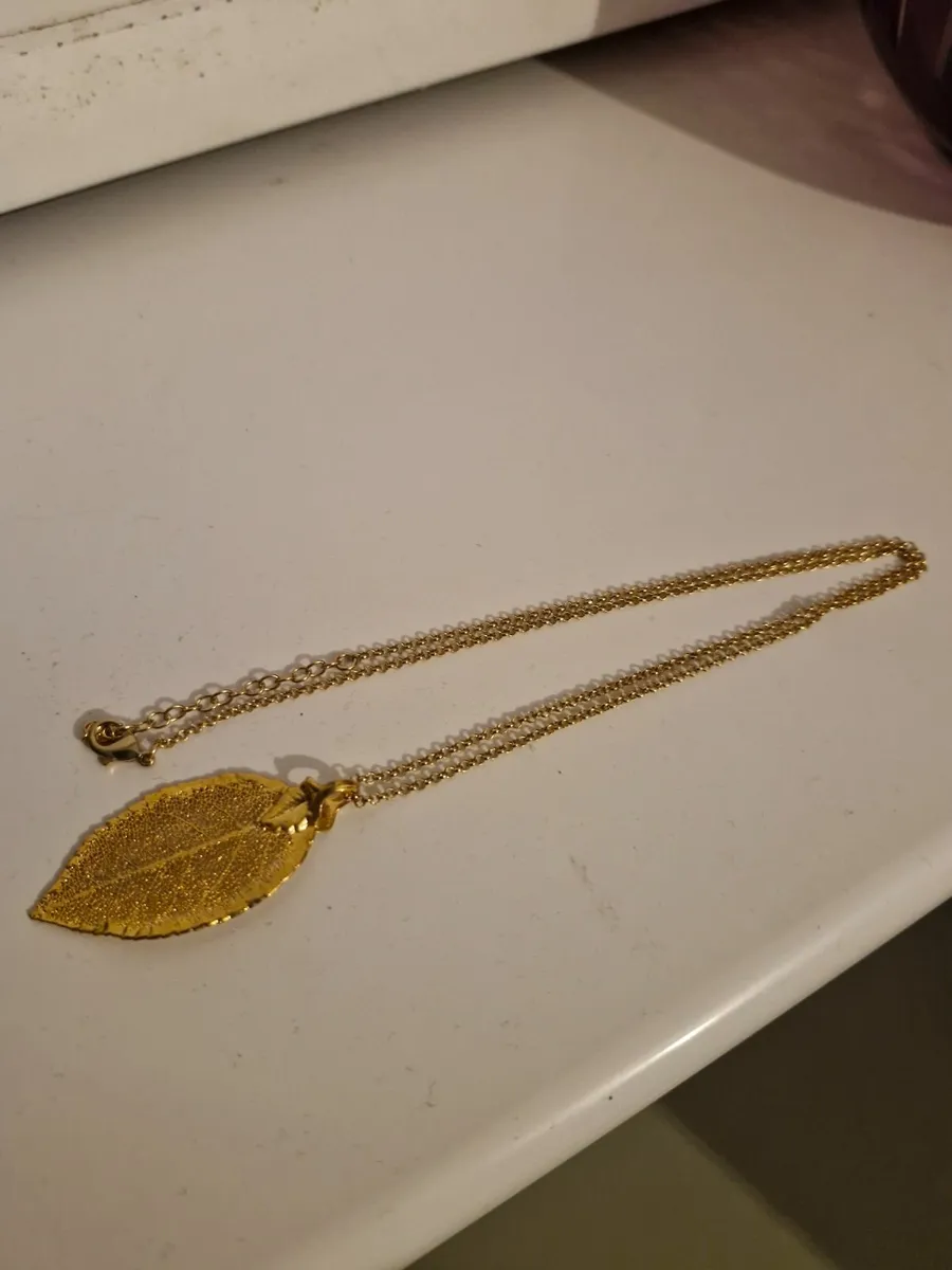 Rose Leaf Pendant