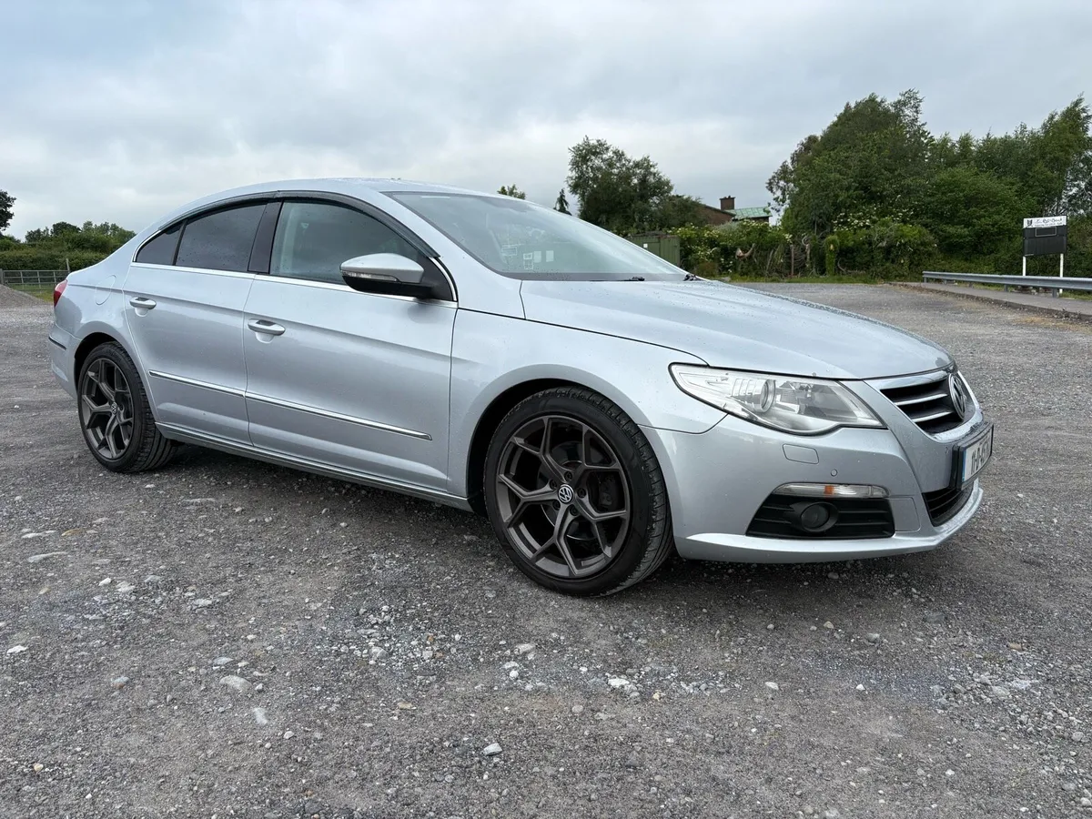 Volkswagen Passat CC - Image 4