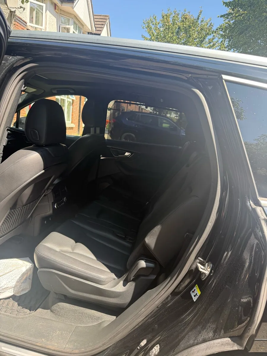 Audi Q7 2019 - Image 4