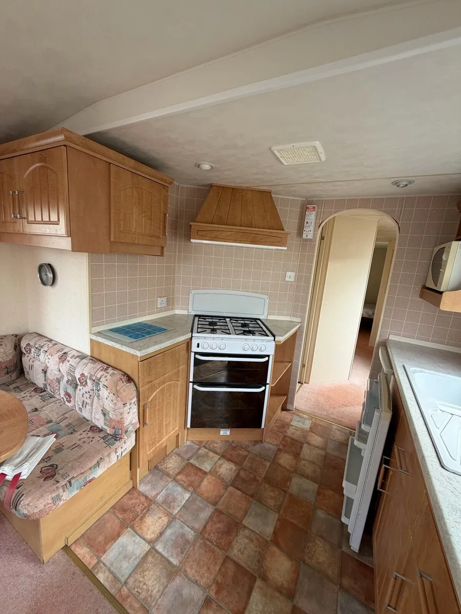 35 x 10 x 3 Bedroom Atlas Florida - Image 4