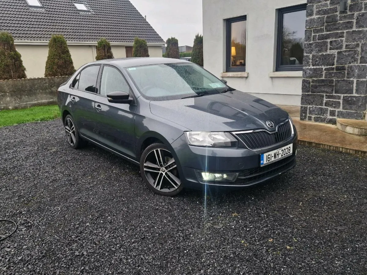 Skoda rapid - Image 2