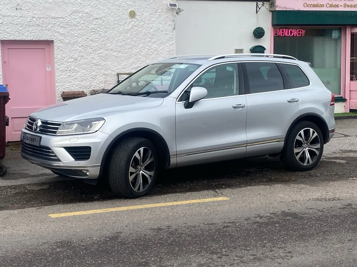 Volkswagen Touareg N1 crew cab may p/x van - Image 1