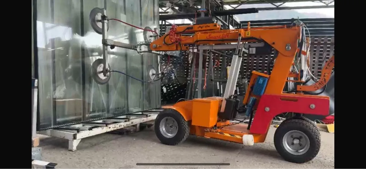 Glass lifting Service - Image 3
