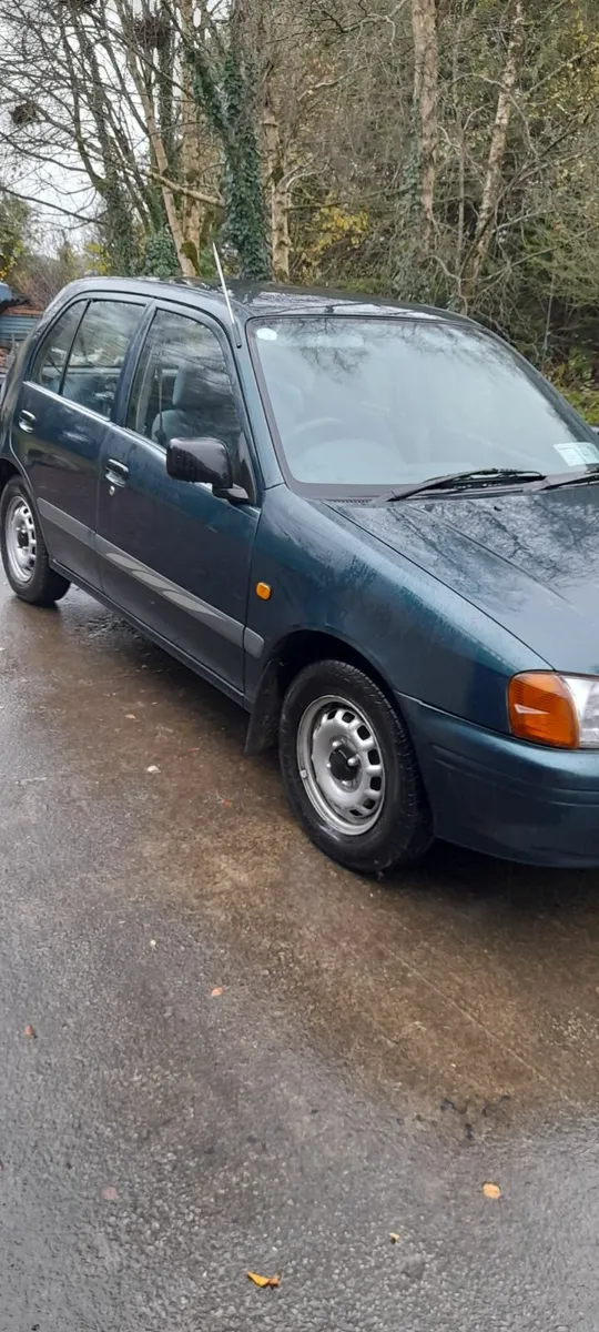 Toyota Starlet 1999 - Image 1