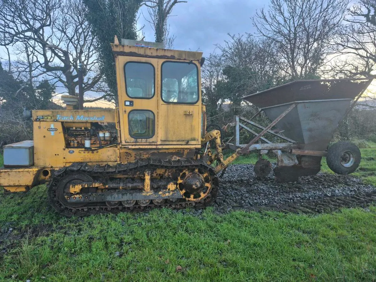 Track marshall - Image 1