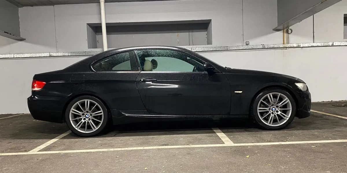 BMW 3-Series 2008 - Image 3