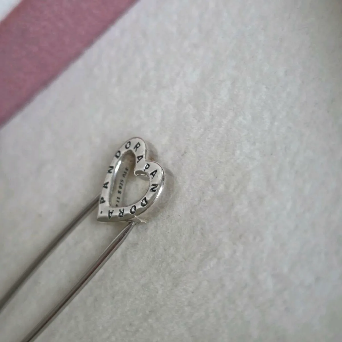 Pandora Me safety pin brooch perfect condition - Image 3