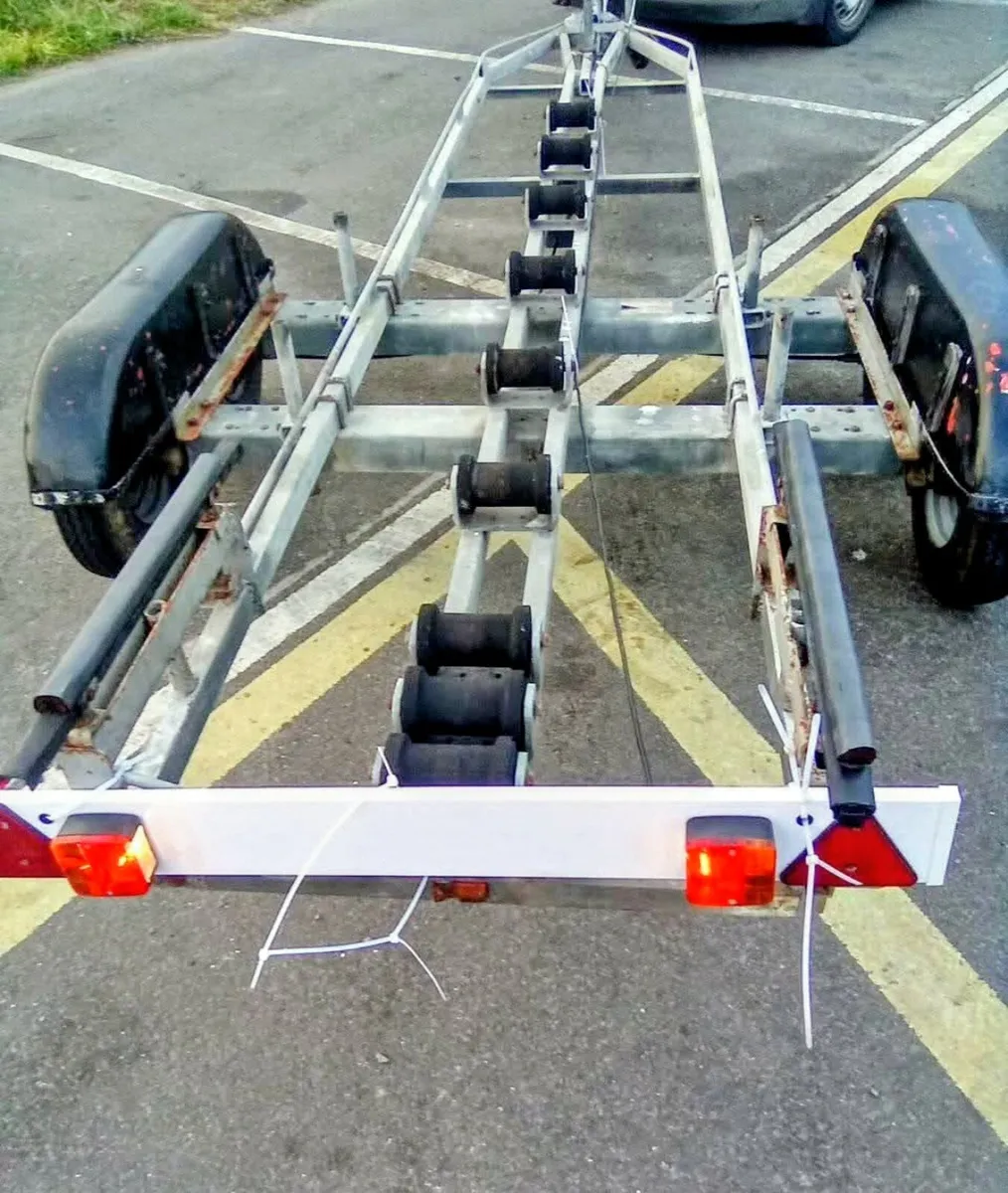 Boat trailer - Image 1