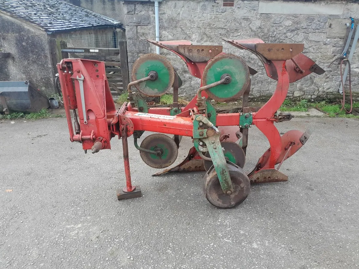 2 furrow reversible plough - Image 1