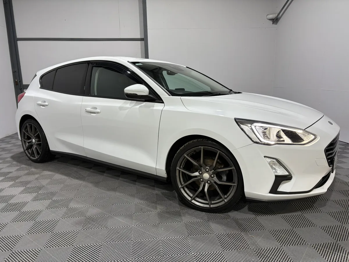 2018 Ford Focus Zetec 1.0 100 Bhp NEW MODEL - Image 1