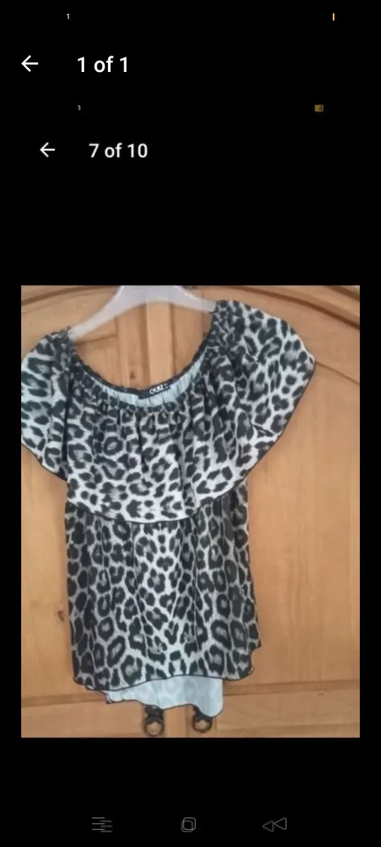 Ladies quiz top size 10