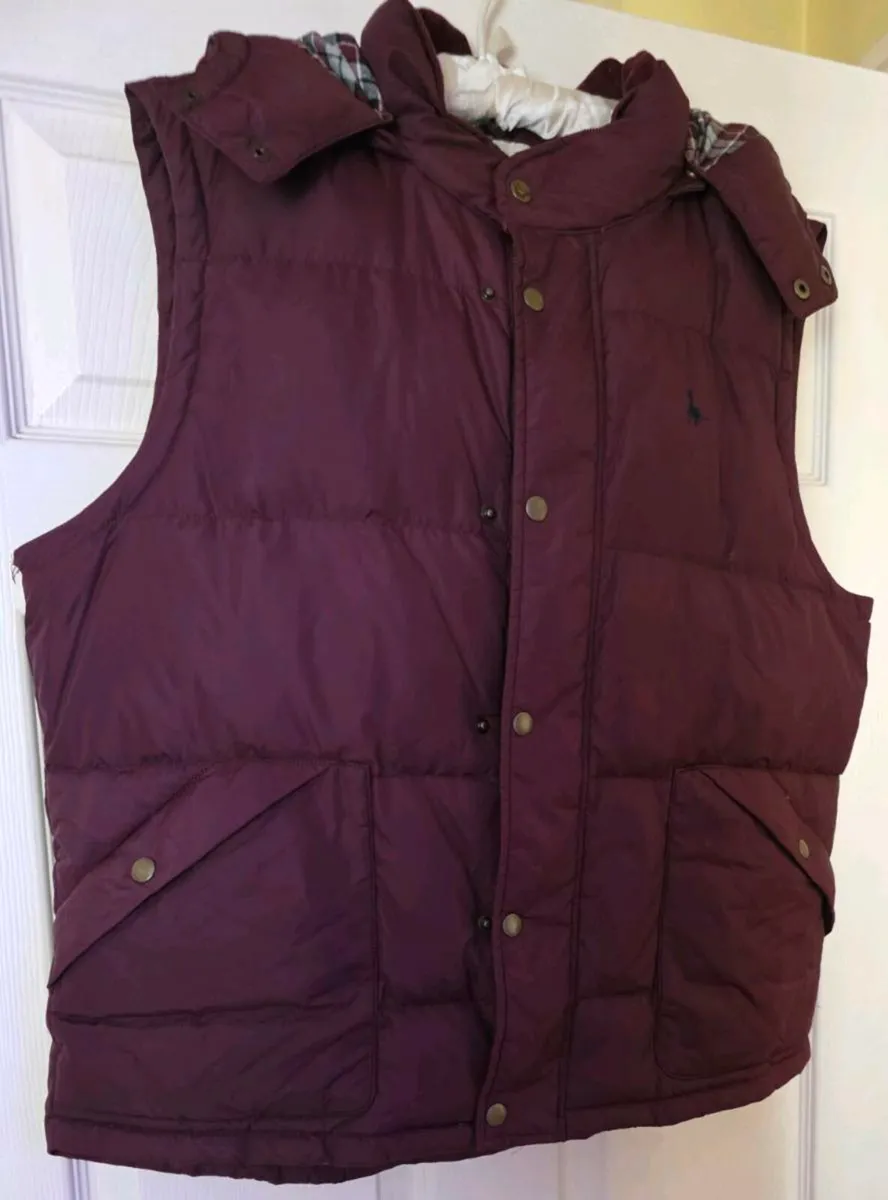 Jack Willis Burgundy gilet size xl - Image 1