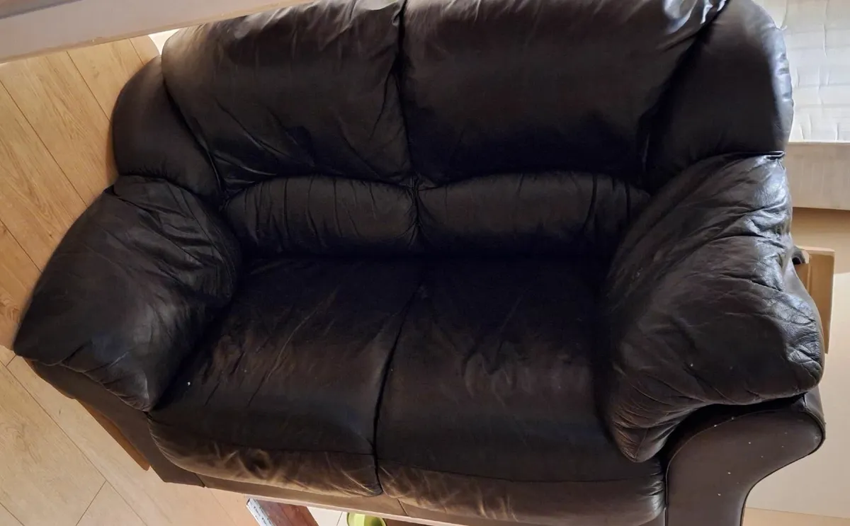 Free 2-seater leather Sofa - Image 2