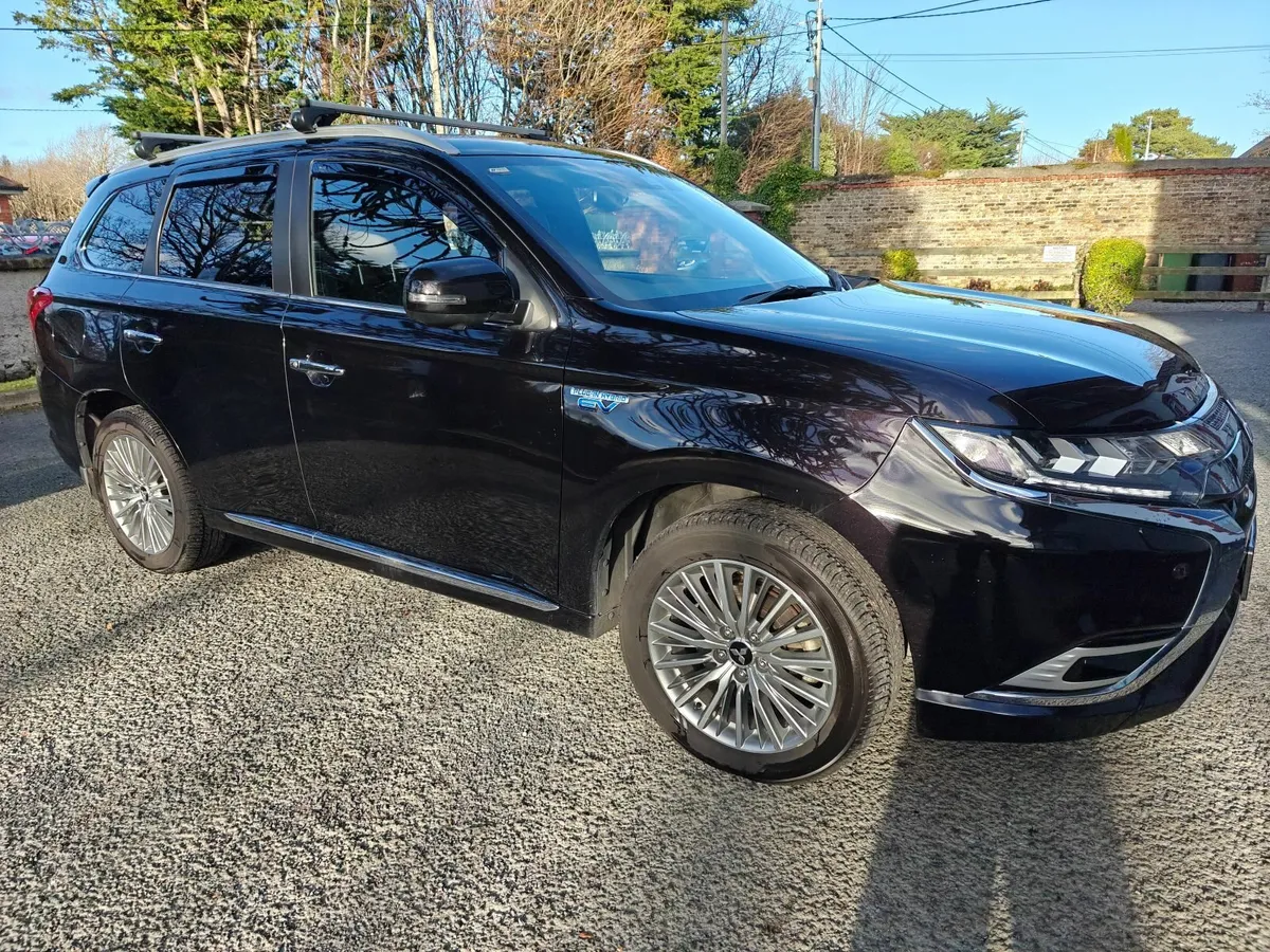 201 Outlander PHEV High spec Instyle - Image 4
