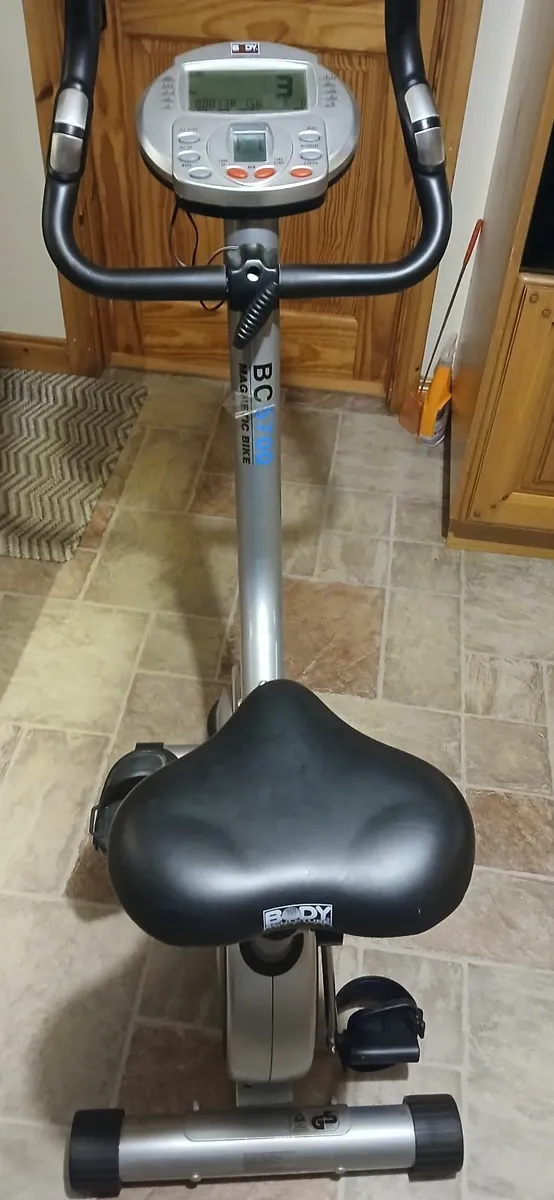 Exercise bike - Image 2