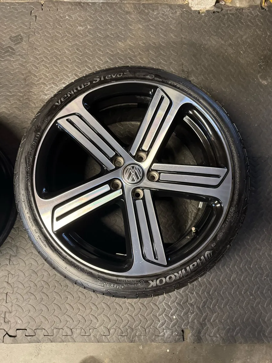 19” genuine vw cadiz alloys - Image 1