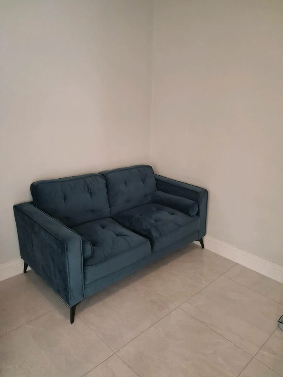Couch - Image 1
