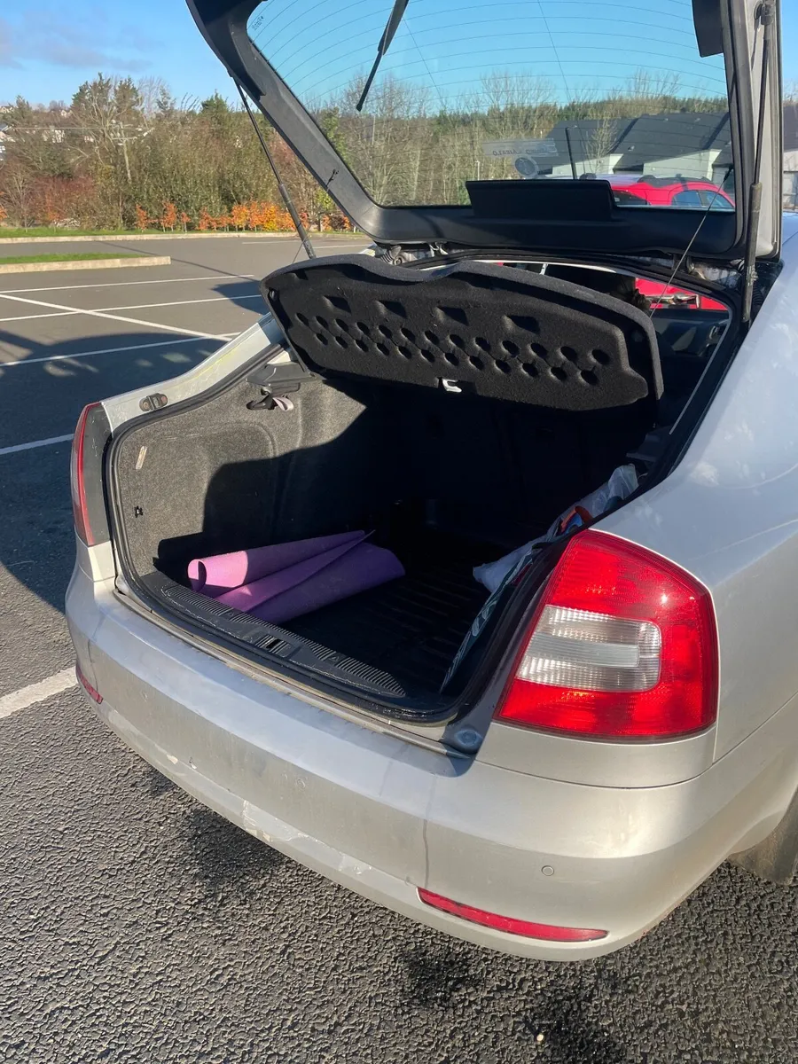 Skoda Octavia 2011 - Image 4