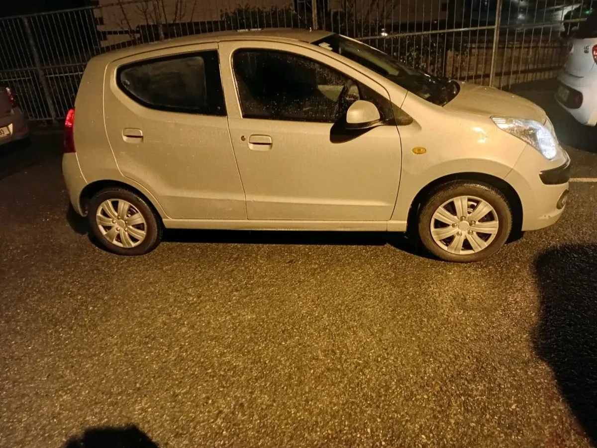 Nissan Pixo 2010 1.0, nct 01/27,tax 01/26 - Image 1